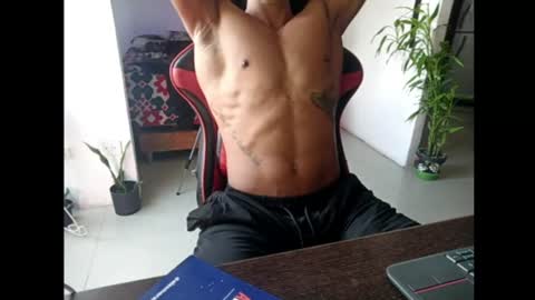 Snapshot of adam_valencia chatting on June 23, 3:32 pm Adam Valencia online show from June 23, 3:32 pm