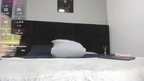 Snapshot of adam_walker_1 chatting on April 29, 5:30 pm adam_walker_1 online show from April 29, 5:30 pm