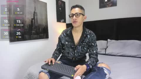 Snapshot of adam_walker_1 chatting on May 4, 2:46 pm adam_walker_1 online show from May 4, 2:46 pm