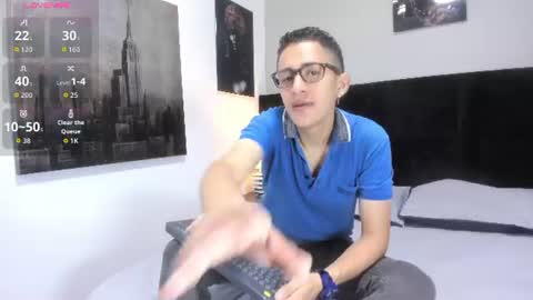 Snapshot of adam_walker_1 chatting on June 10, 3:00 pm adam_walker_1 online show from June 10, 3:00 pm