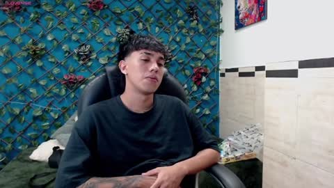 Snapshot of adamcoox chatting on December 24, 2:01 pm Adam online show from December 24, 2:01 pm