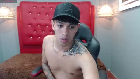 Snapshot of adamcoox chatting on January 7, 7:42 am Adam online show from January 7, 7:42 am