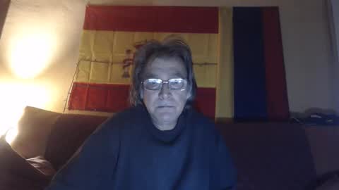 Snapshot of adan51 chatting on May 8, 5:40 pm Adan online show from May 8, 5:40 pm