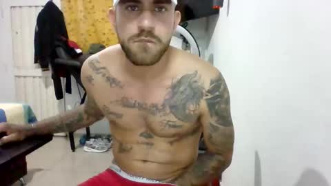Snapshot of adan_carter chatting on October 11, 11:25 pm adan_carter online show from October 11, 11:25 pm