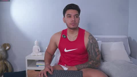 Adan Johns online show from June 8, 12:38 pm