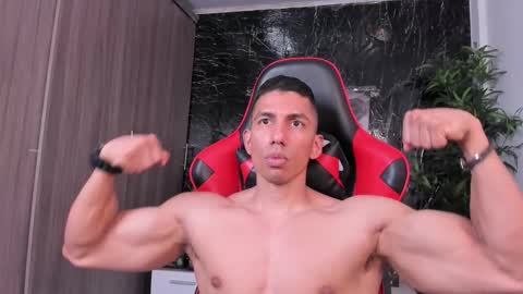 Adan Sin online show from February 3, 8:03 pm