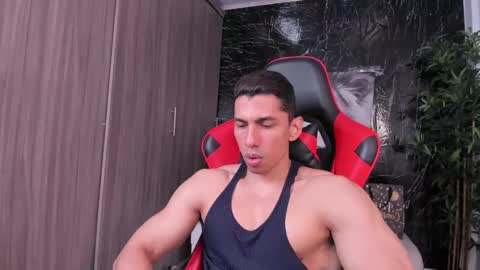 Adan Sin online show from March 12, 3:51 pm