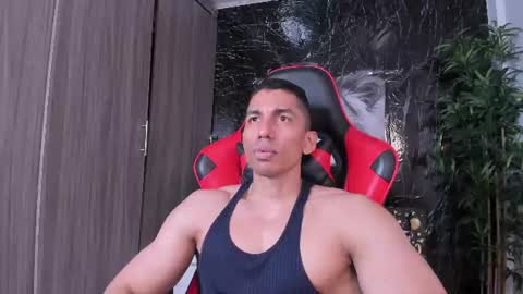 Snapshot of adan_sin1 chatting on July 6, 4:42 pm Adan Sin online show from July 6, 4:42 pm