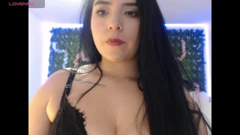 Adara online show from April 18, 7:07 pm