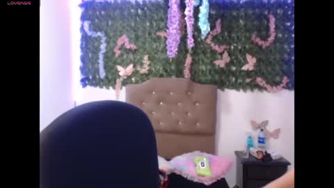 Snapshot of adara_cute_69 chatting on May 18, 7:41 pm Adara online show from May 18, 7:41 pm