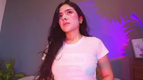  Adara Johnson  online show from April 15, 11:50 am