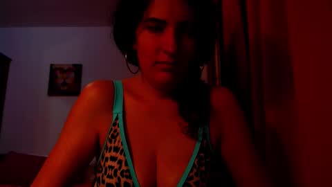 amy        online show from March 29, 8:53 pm