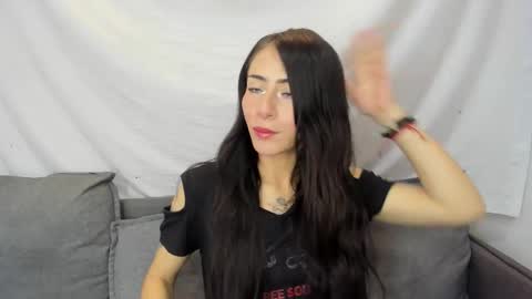 Snapshot of addiflower chatting on February 13, 8:05 pm addi online show from February 13, 8:05 pm