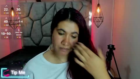Snapshot of addy__02 chatting on May 19, 6:47 pm addy__02 online show from May 19, 6:47 pm