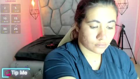 Snapshot of addy__02 chatting on May 27, 7:00 pm addy__02 online show from May 27, 7:00 pm