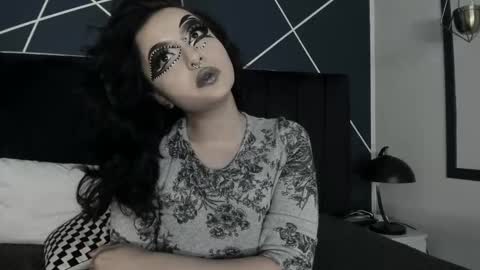 Ade  online show from March 6, 10:47 pm