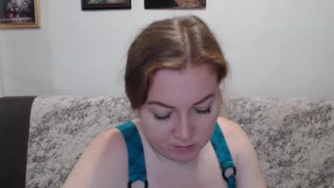 Snapshot of adel_redhead_ chatting on January 15, 4:22 pm Adel online show from January 15, 4:22 pm