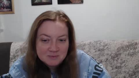 Snapshot of adel_redhead_ chatting on February 7, 7:28 pm Adel online show from February 7, 7:28 pm