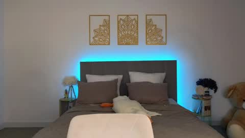 Adele online show from April 4, 9:12 pm