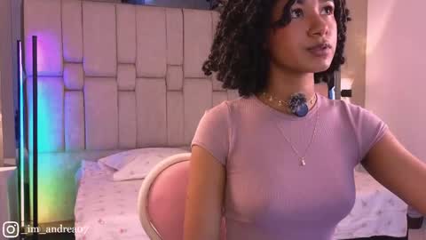 Snapshot of adele_carter_ chatting on April 20, 12:19 pm Andrea online show from April 20, 12:19 pm