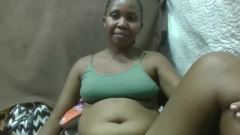 adelealy online show from March 3, 7:06 pm