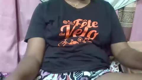 adelealy online show from February 27, 6:30 pm