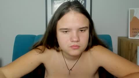 adelecruzz online show from November 30, 1:26 pm