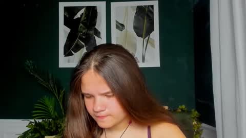 Snapshot of adelecruzz chatting on April 29, 11:58 am adelecruzz online show from April 29, 11:58 am