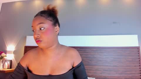 Adele  online show from November 1, 12:07 pm