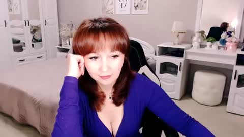 Snapshot of adelemoran chatting on July 19, 7:39 pm AdeleMoran online show from July 19, 7:39 pm