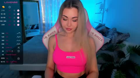 Adele online show from April 9, 2:00 am