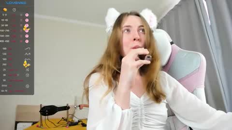 Adelina online show from October 31, 8:48 am