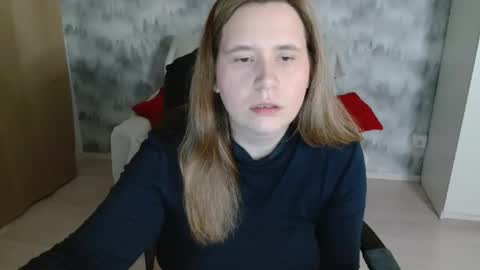 adelinalawson online show from April 21, 11:27 am