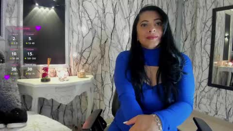 adelinemoretti online show from April 11, 12:20 pm