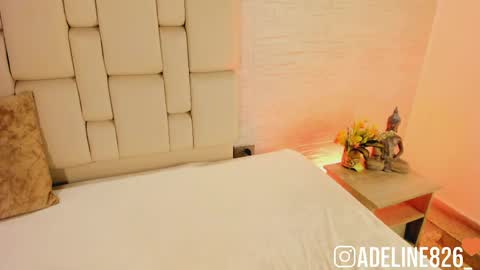 Snapshot of adelinewhite1 chatting on May 29, 12:14 pm adeline online show from May 29, 12:14 pm