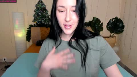 Adel online show from December 20, 5:04 am