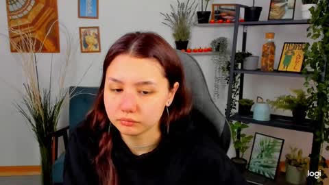 Snapshot of adelleb chatting on February 18, 10:38 am Your sweet girl online show from February 18, 10:38 am