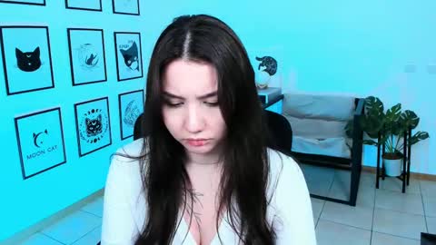 Snapshot of adelleb chatting on February 25, 2:33 pm Your sweet girl online show from February 25, 2:33 pm