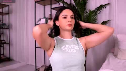 Adelle online show from January 9, 5:32 am