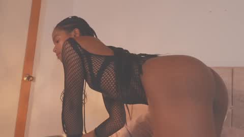  instragram adelyn 111 online show from February 1, 8:08 am