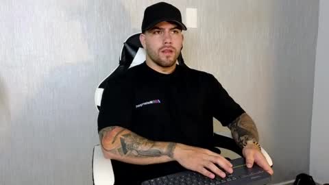 Ades online show from September 22, 11:45 am