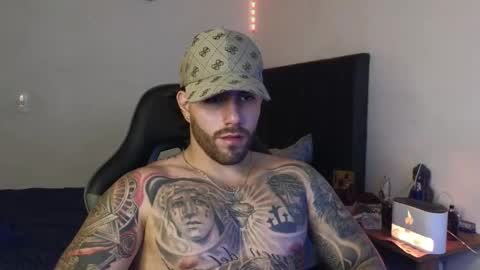 Ades online show from February 7, 7:01 am