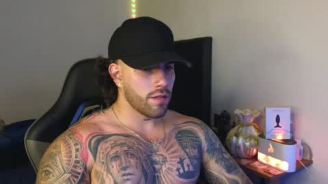 Ades online show from April 7, 7:20 am