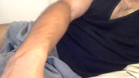 Snapshot of adipoli710 chatting on July 25, 7:22 pm horny kinky daddy online show from July 25, 7:22 pm