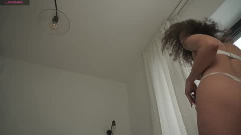 Adisson Fox online show from January 15, 7:35 am