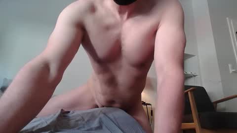 Snapshot of admethos chatting on May 10, 12:43 pm admethos online show from May 10, 12:43 pm