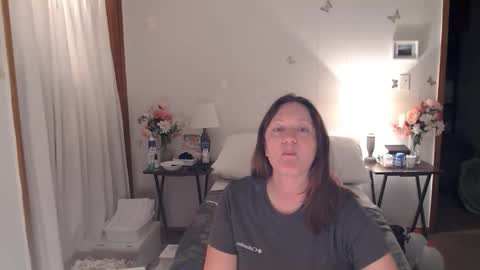 adorable22 online show from March 25, 3:56 am