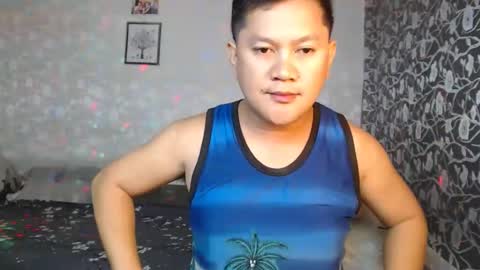 Snapshot of adorableasianboy chatting on April 7, 5:46 pm adorableasianboy online show from April 7, 5:46 pm