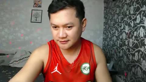 Snapshot of adorableasianboy chatting on April 12, 12:59 am adorableasianboy online show from April 12, 12:59 am