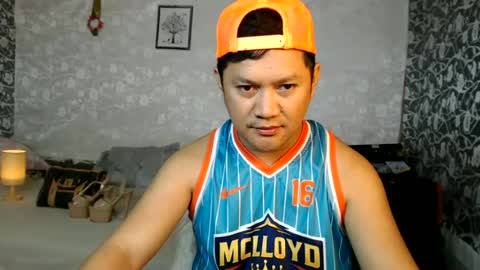 Snapshot of adorableasianboy chatting on June 26, 7:46 am adorableasianboy online show from June 26, 7:46 am
